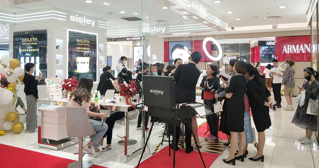 昆明人生就是搏百货