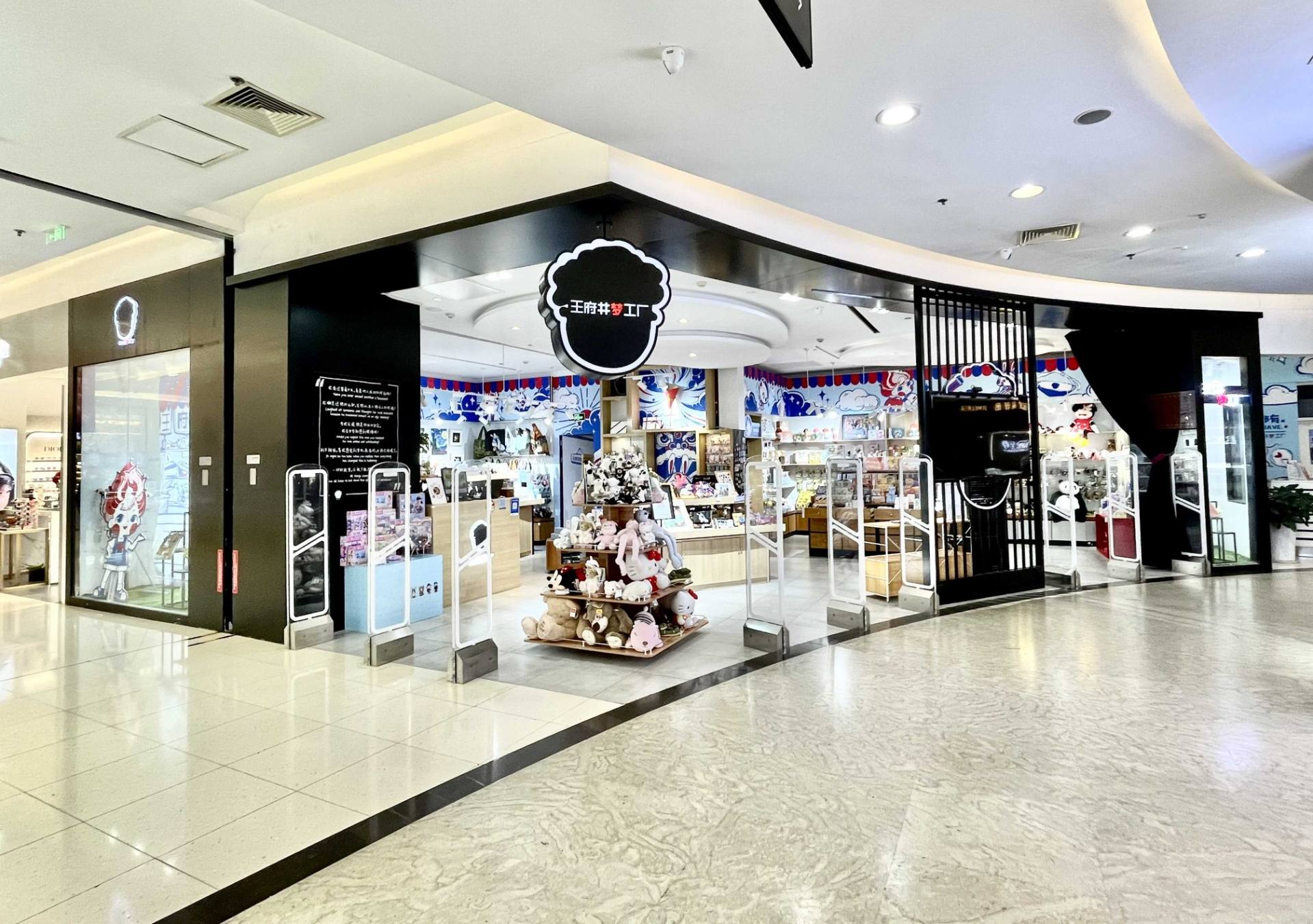 16957141747230844121920_1353